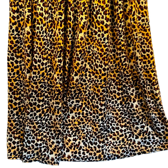 Classic Concepts Skirt, Size 1X, Waist 16+ Stretch, Length 35, Tie - Picture 7 of 9